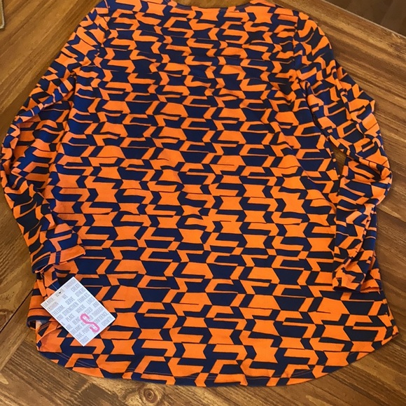 NWT!!! LuLaRoe Lynnae sz small - Picture 4 of 4